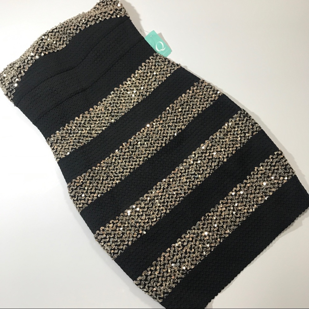 Women’s dress size M shape fit stretch sequinsNWOT